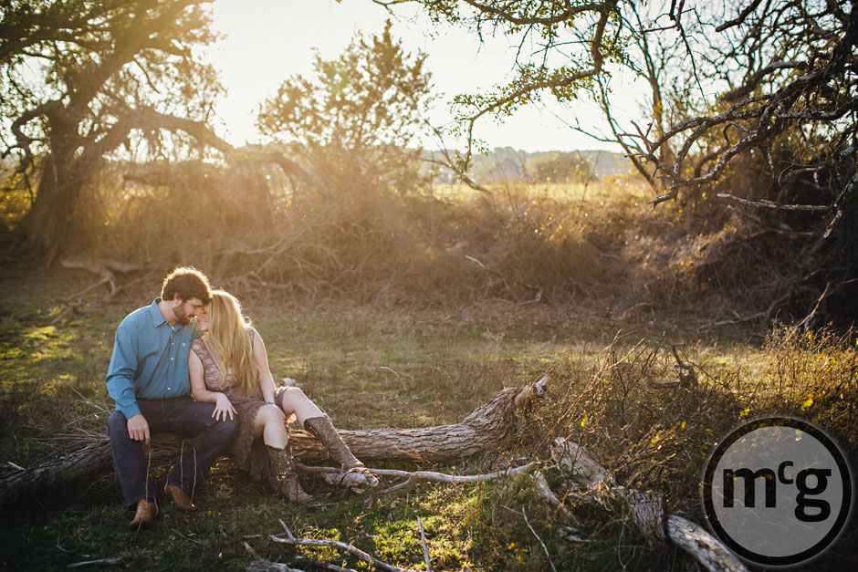 McGowanImages_Carrie&Robert_CountryEngagementSession_Blog03
